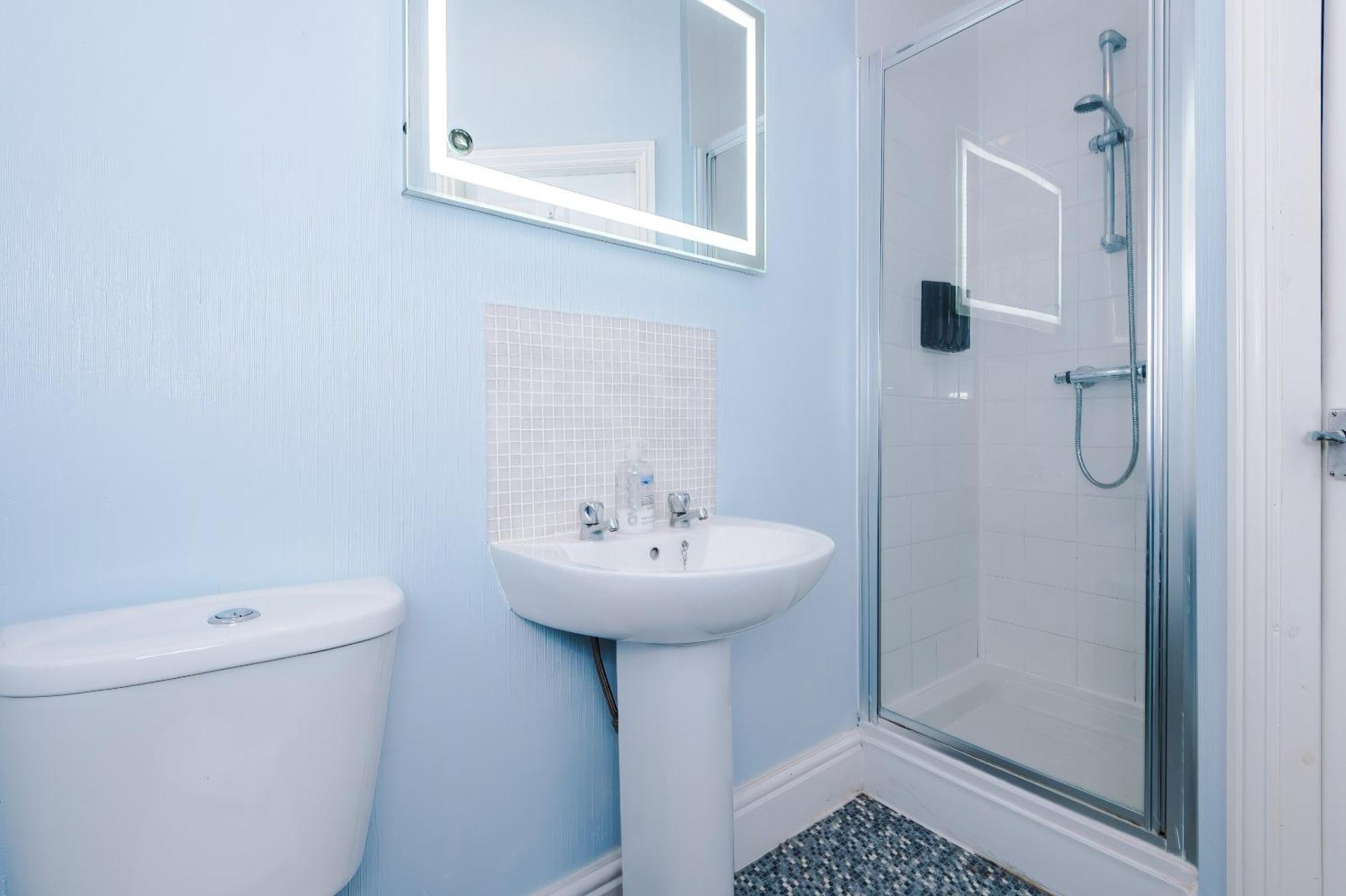 Pebbles Guest House Blackpool Habitación foto